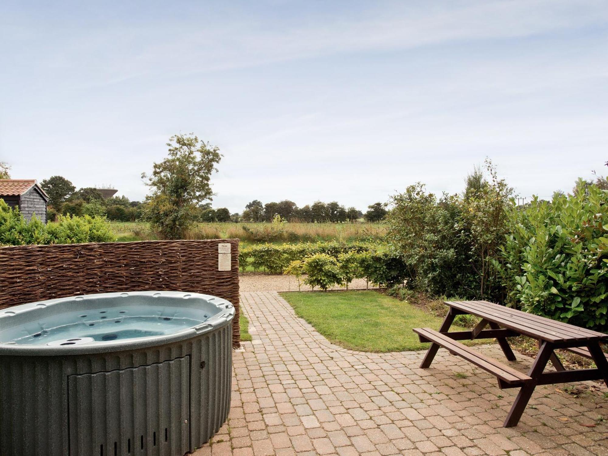 Mint - E4322 Villa Ludham Bagian luar foto